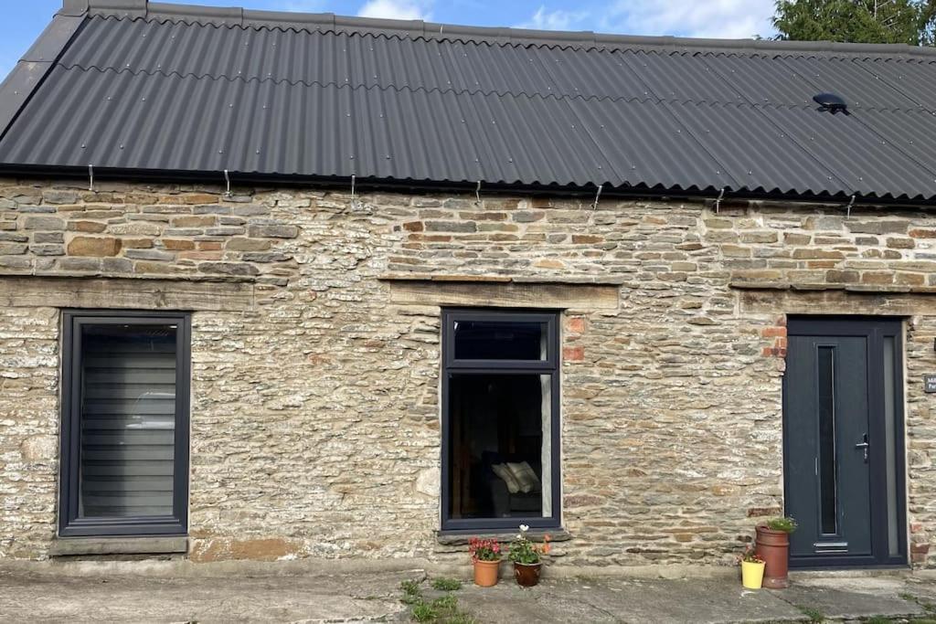 Quakers YardThe Milking Parlour At Berthllwyd别墅 外观 照片